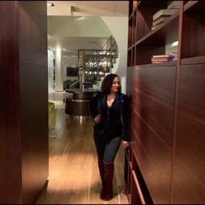 Meet your Posher, Vanessa